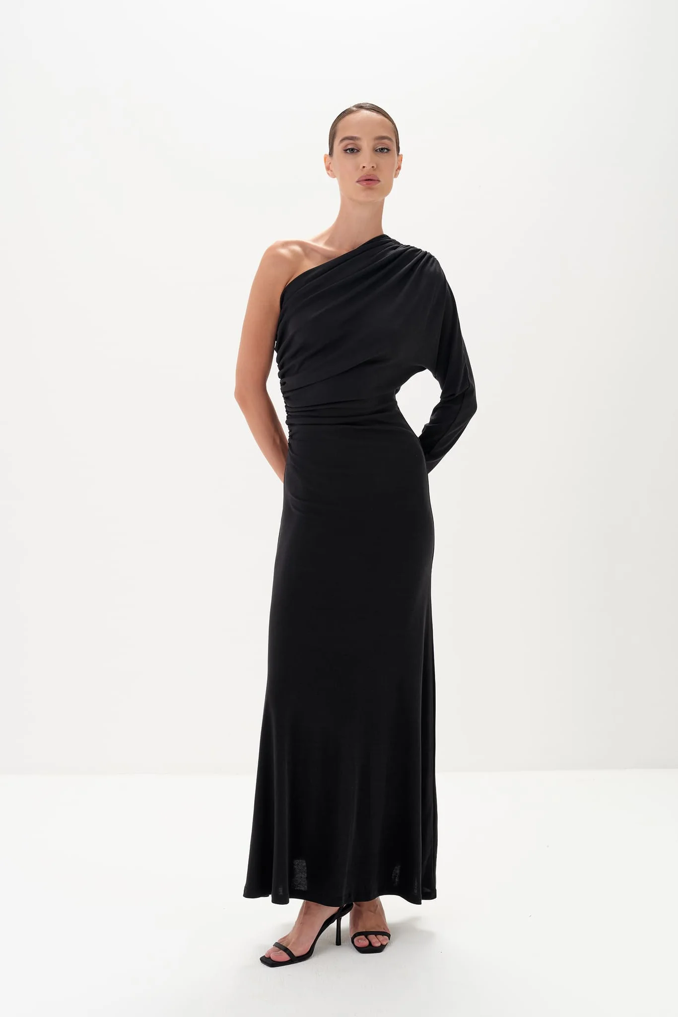 Calista One-Shoulder Dress in TENCEL™ Lyocell - Image 14