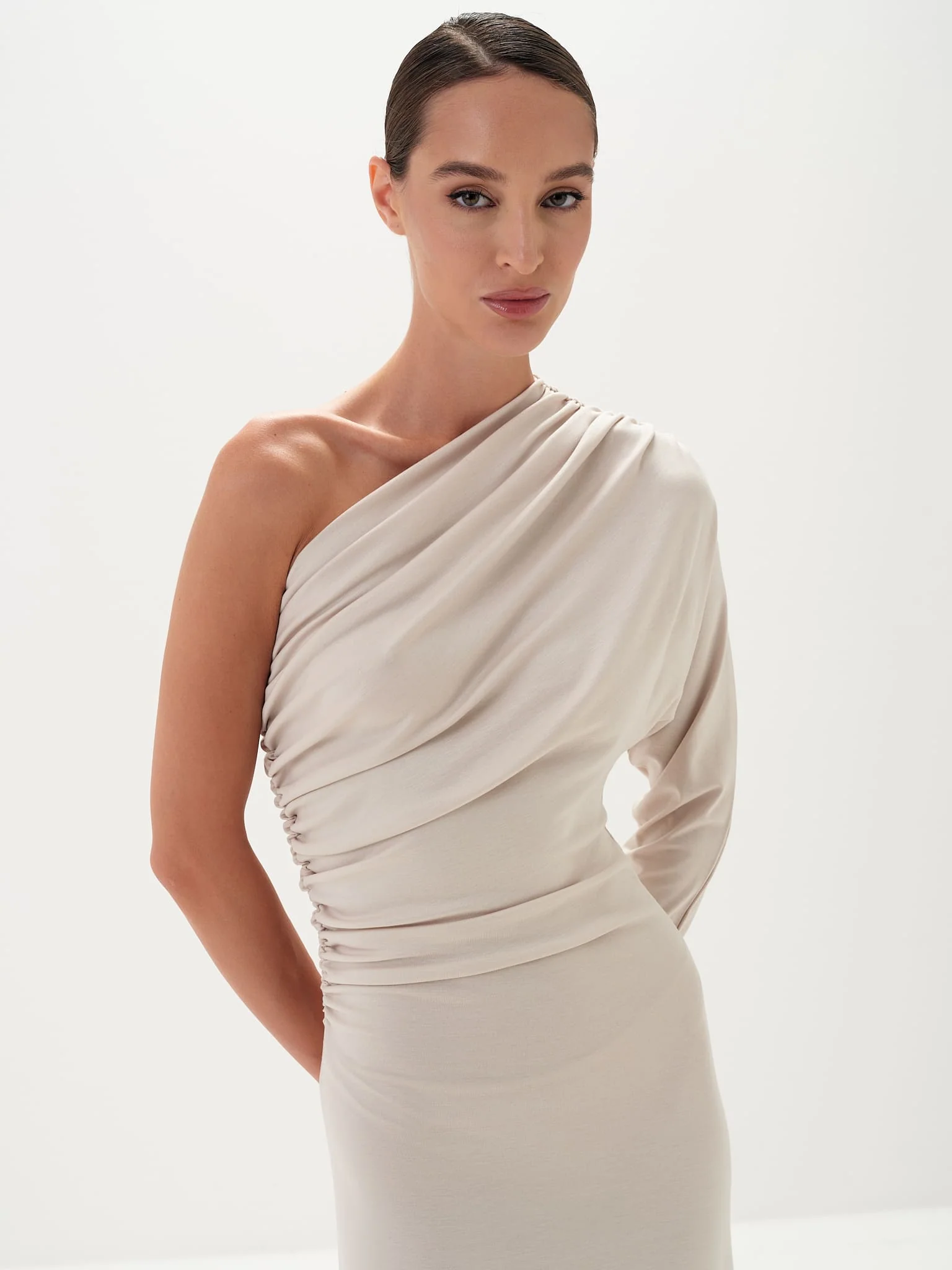 Calista One-Shoulder Dress in TENCEL™ Lyocell - Image 6