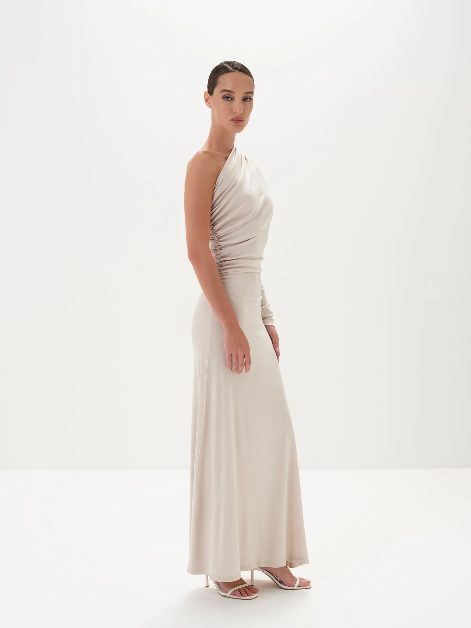 Calista One-Shoulder Dress in TENCEL™ Lyocell - Image 7
