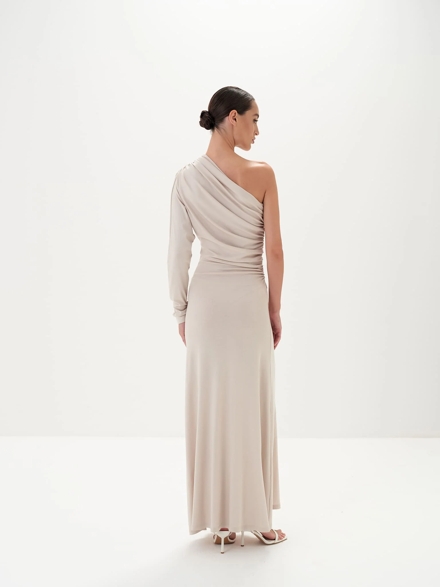 Calista One-Shoulder Dress in TENCEL™ Lyocell - Image 9