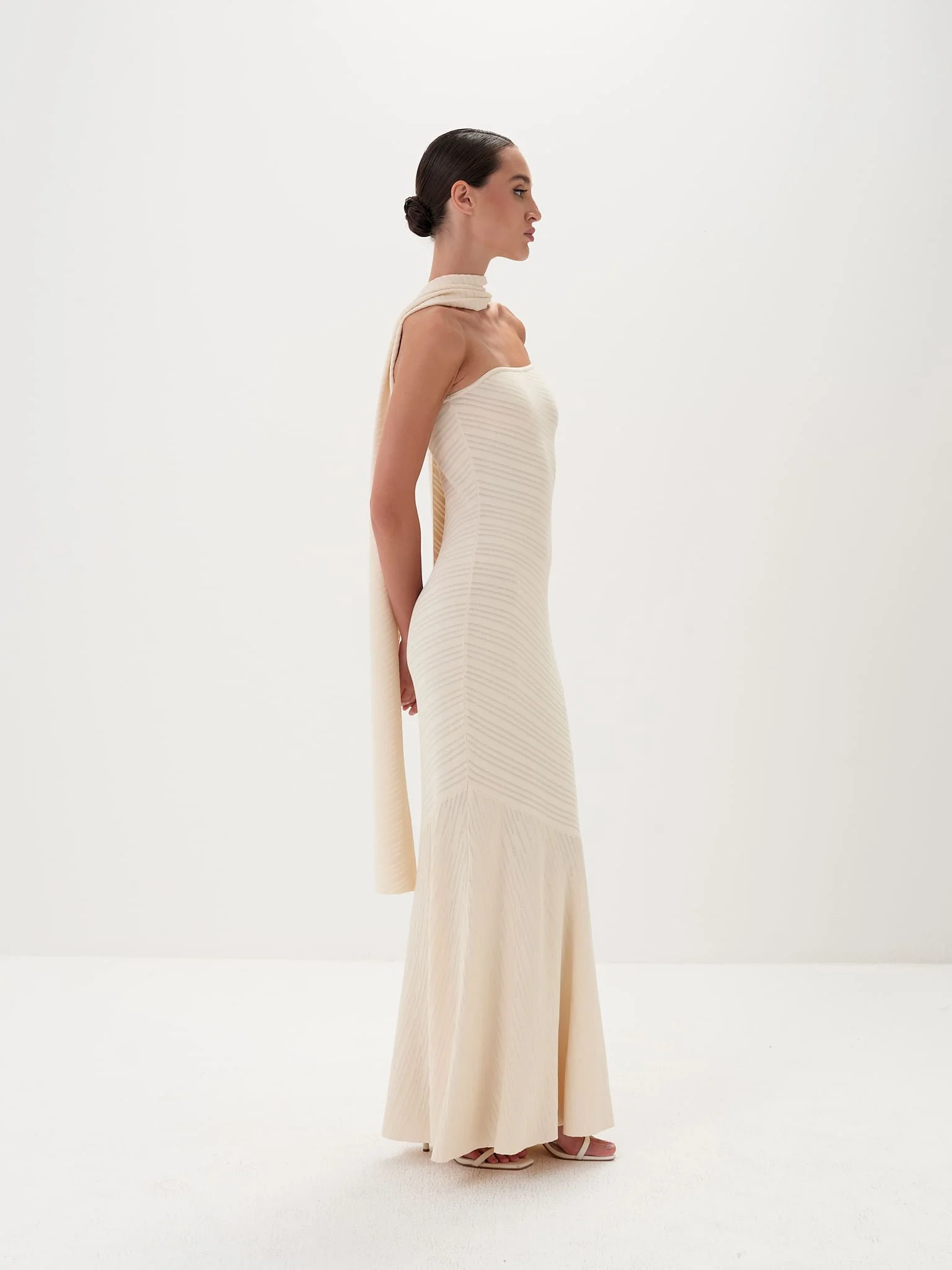 Noa Scarf Gown in Viscose Knit - Image 4