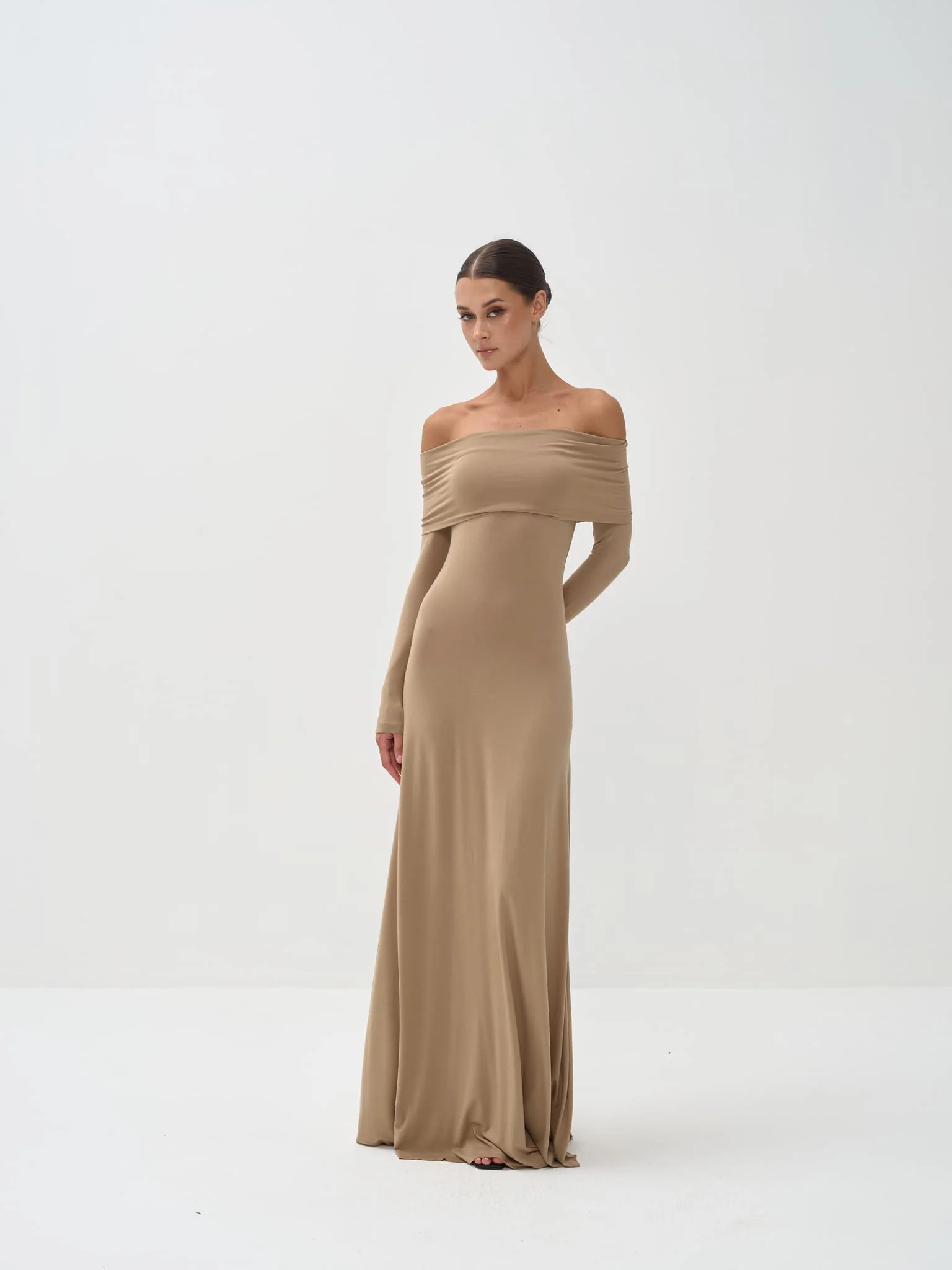 Otis Off-Shoulder Long Sleeve Maxi Viscose Knit Dress - Image 5