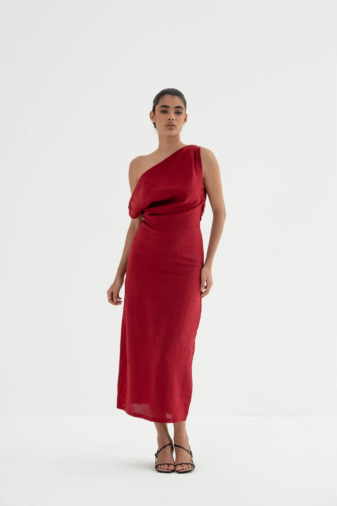 Sariya One-Shoulder Linen Dress - Image 18