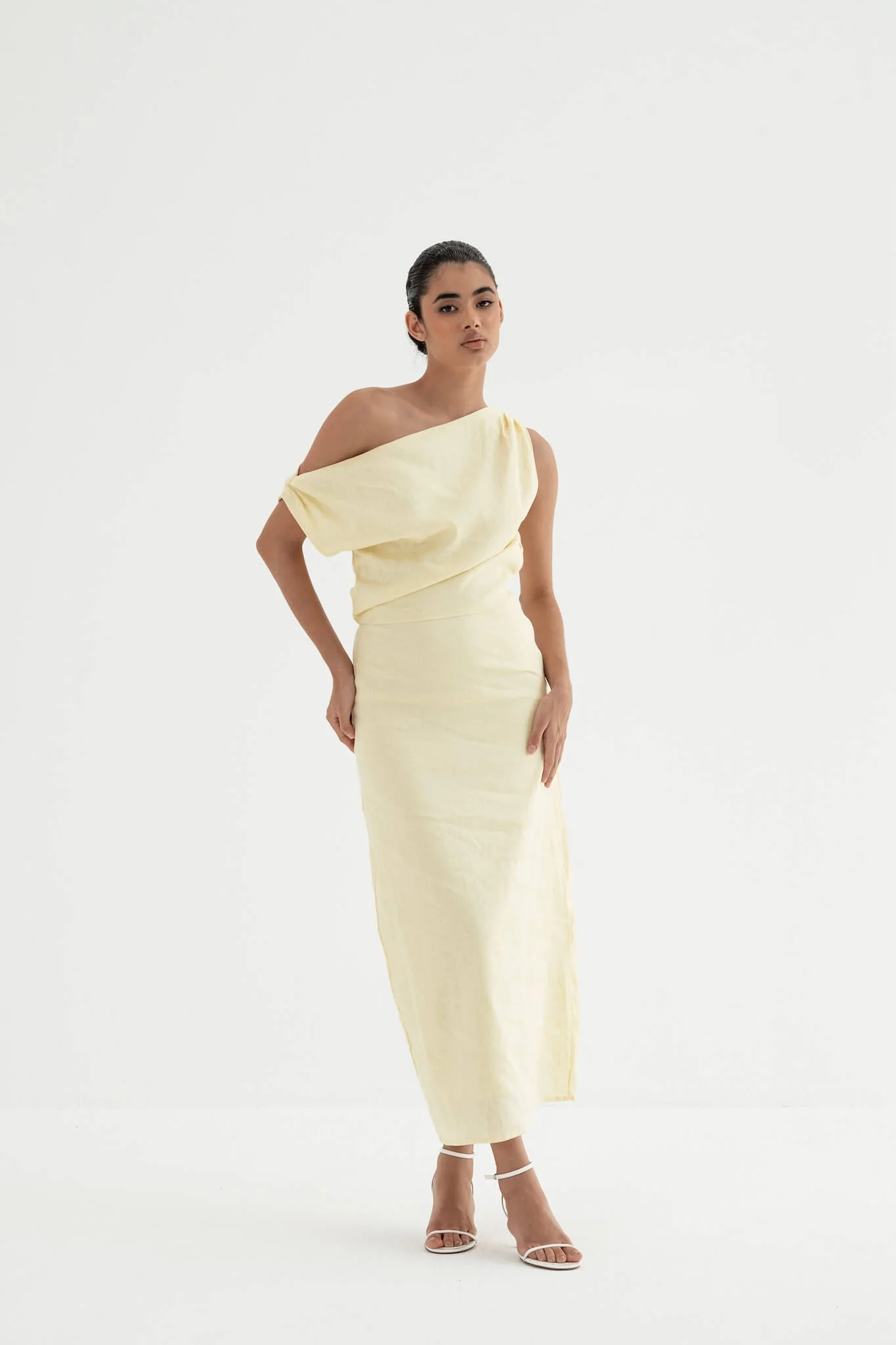 Sariya One-Shoulder Linen Dress - Image 7
